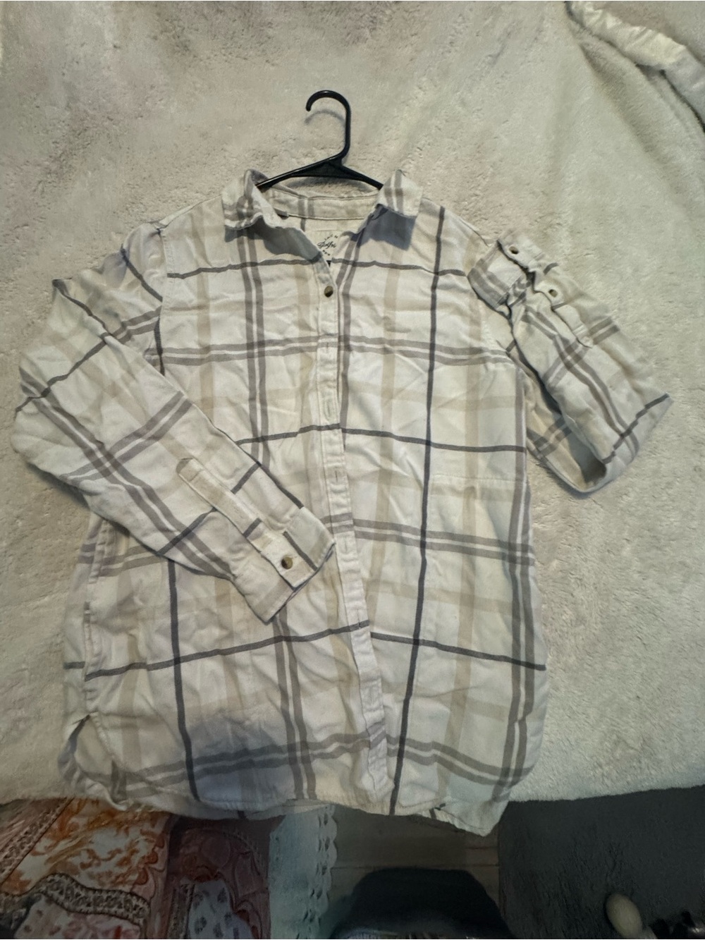 Casual White Plaid Button-Up Shirt